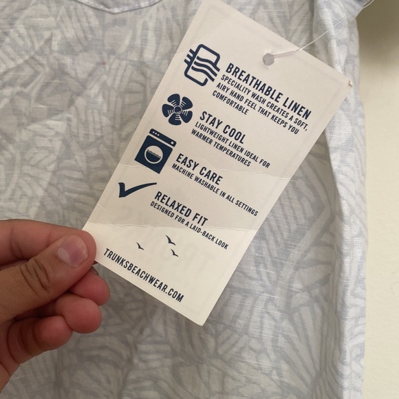 TRUNKS - Picture 3 of 7